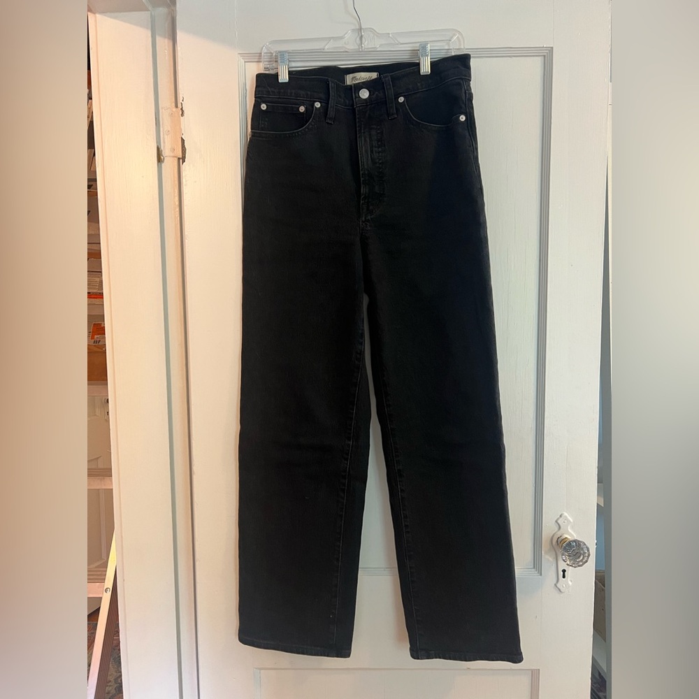 Madewell Dark Wash wide leg Jeans size 28